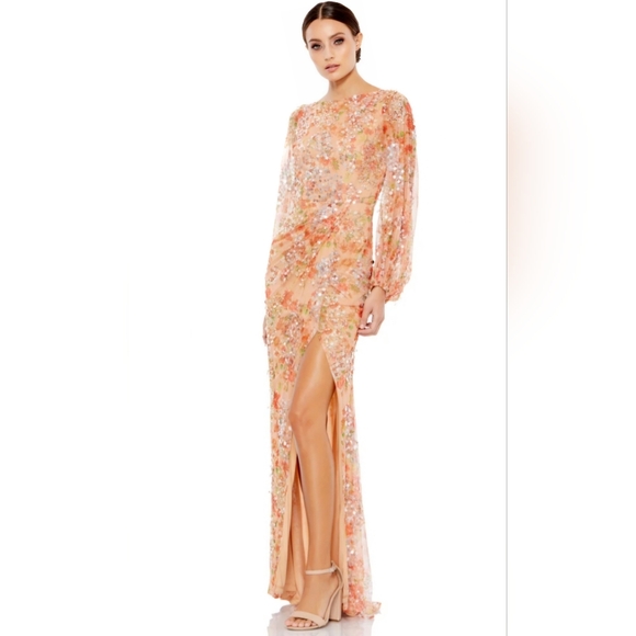 Mac Duggal Dresses & Skirts - NWT Mac Duggal Floral Print Sequined Puff Sleeve Gown Size 6 Apricot